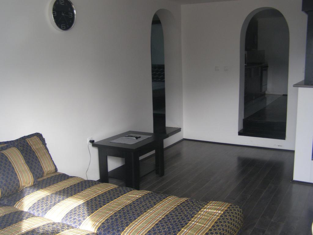 Guesthouse Kuzmanovic Guča Стая снимка