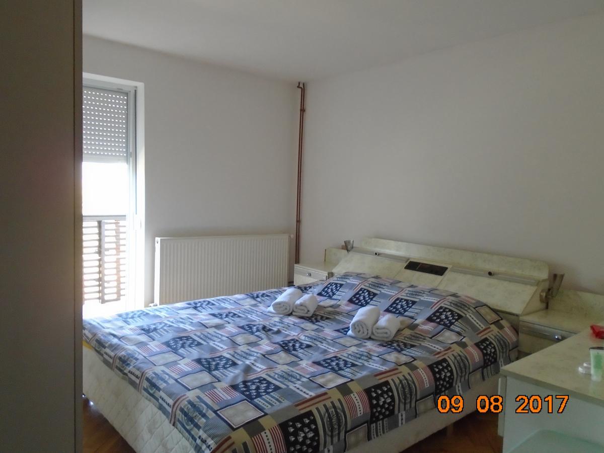 Guesthouse Kuzmanovic Guča Екстериор снимка