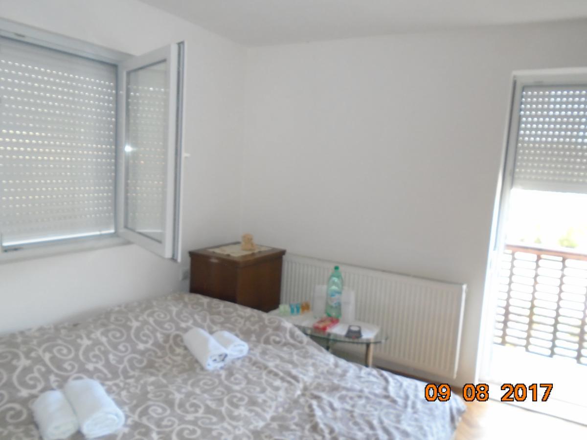 Guesthouse Kuzmanovic Guča Екстериор снимка