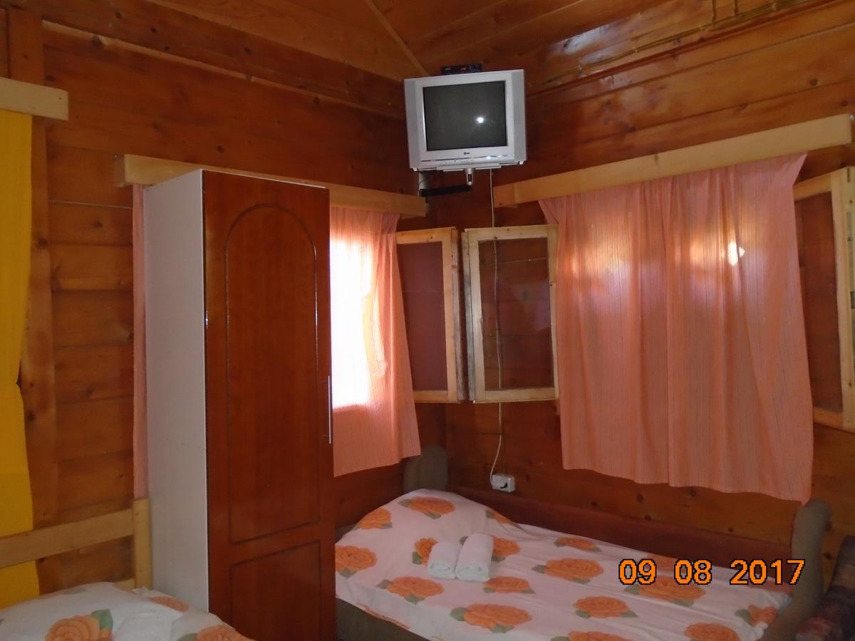 Guesthouse Kuzmanovic Guča Екстериор снимка