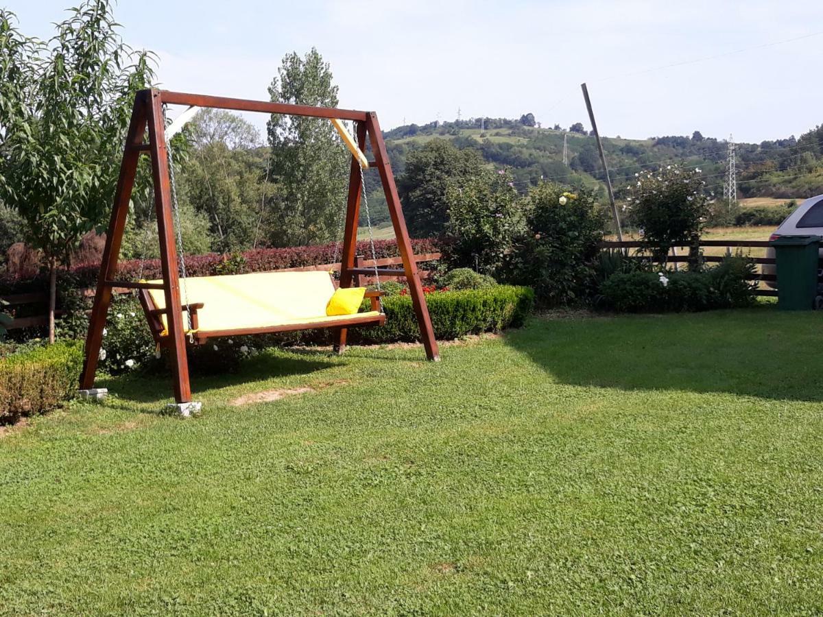 Guesthouse Kuzmanovic Guča Екстериор снимка